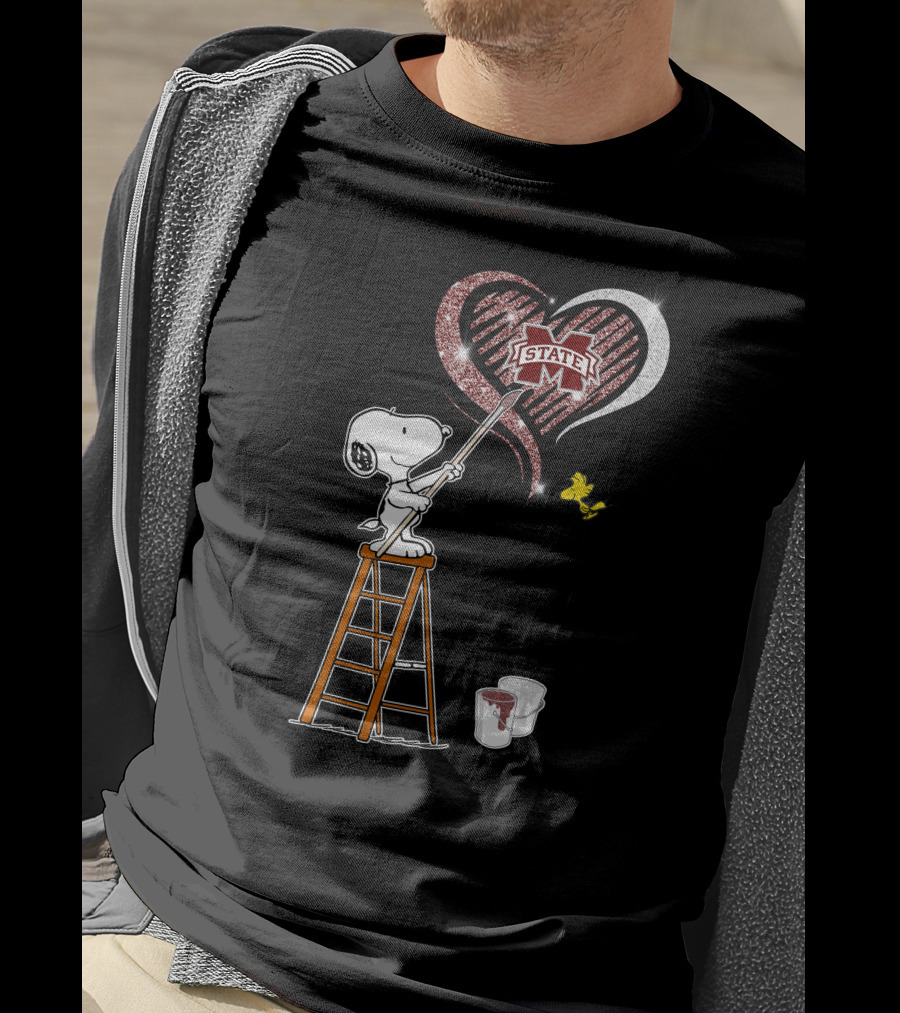 Snoopy Painting Mississippi State Heart With Woodstock T-Shirt