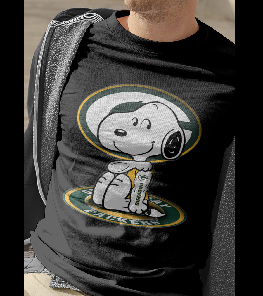 Snoopy Holding Green Bay Packers Logo Football Jerseys T-Shirt