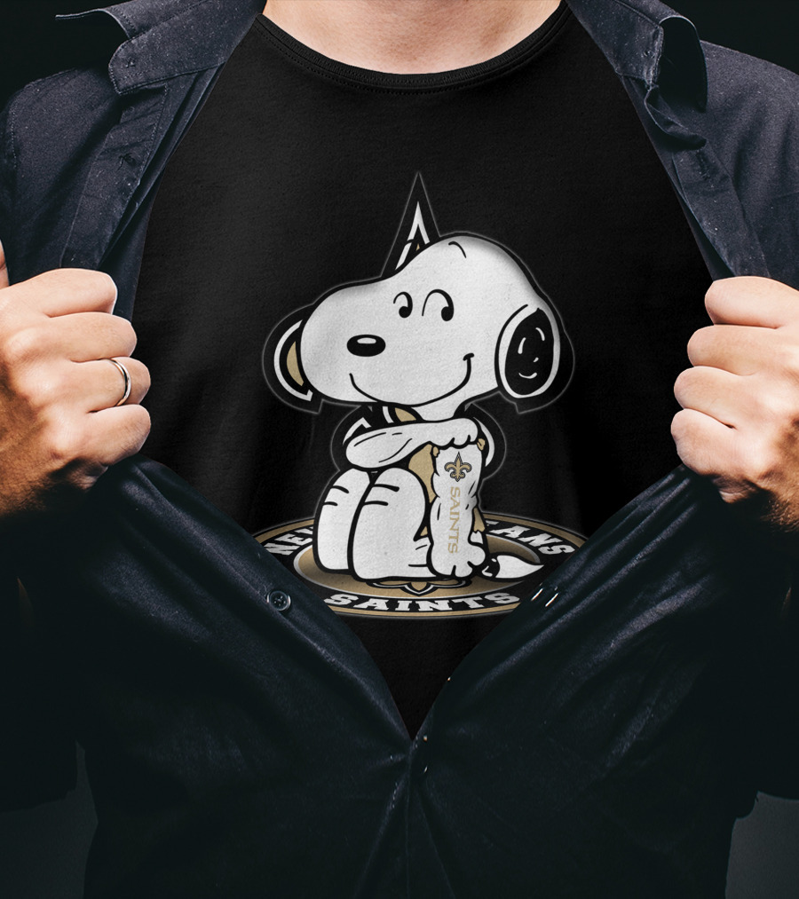 Snoopy Hugging New Orleans Saints Logo Nfl Fan Gear T-Shirt