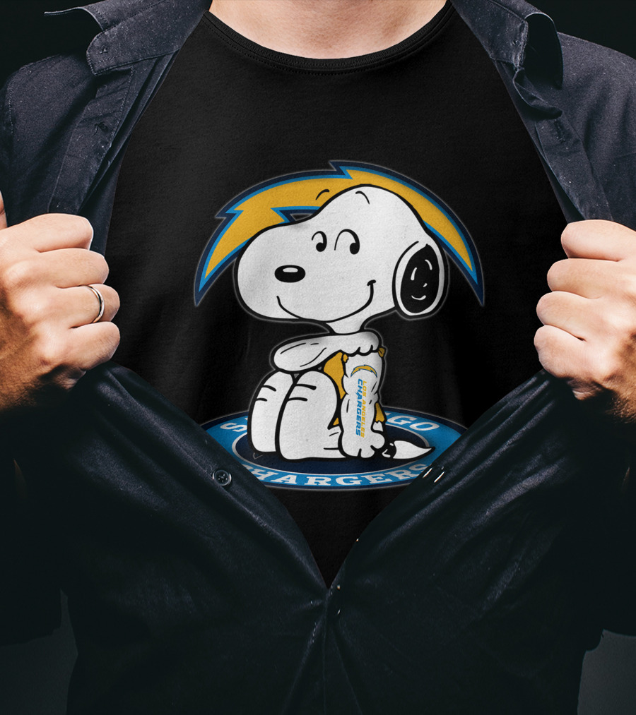 Snoopy Holding Los Angeles Chargers Helmet San Diego Chargers T-Shirt