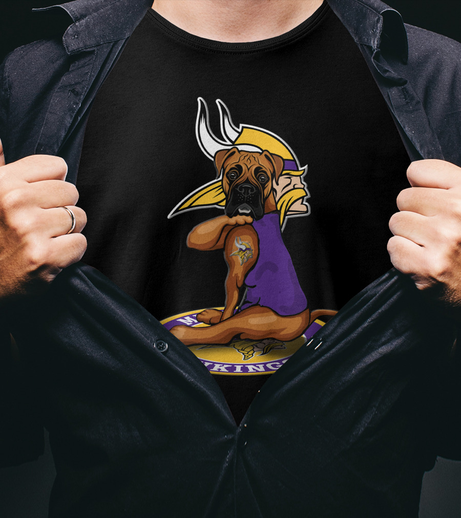Minnesota Vikings Dog In Vikings Logo Pose With 18 On Helmet T-Shirt