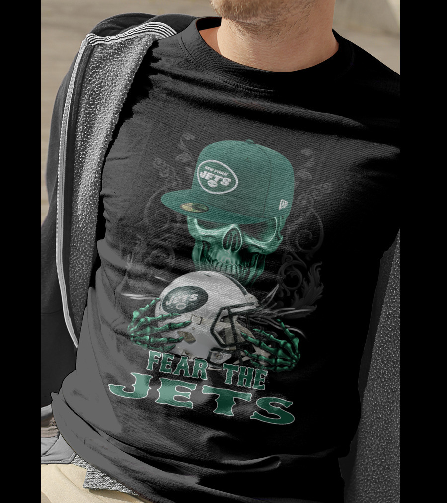 Fear The Jets New York Jets Helmet And Cap Skull Art Ds002-22 T-Shirt