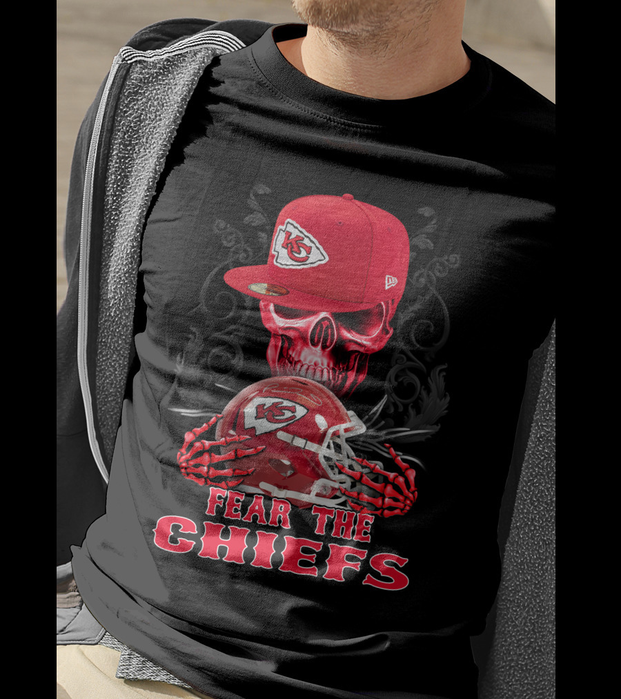 Fear The Chiefs Kansas City Chiefs Skull Helmet Cap T-Shirt
