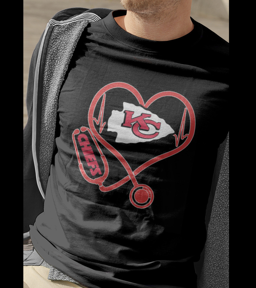 Kansas City Chiefs Heart Stethoscope Nurse Chiefs T-Shirt