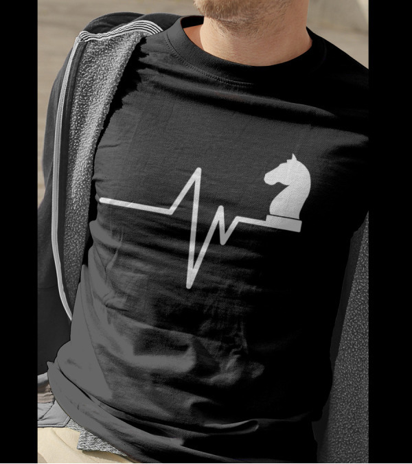 Chess Heartbeat Funny Chess Player Knight Pulse T-Shirt