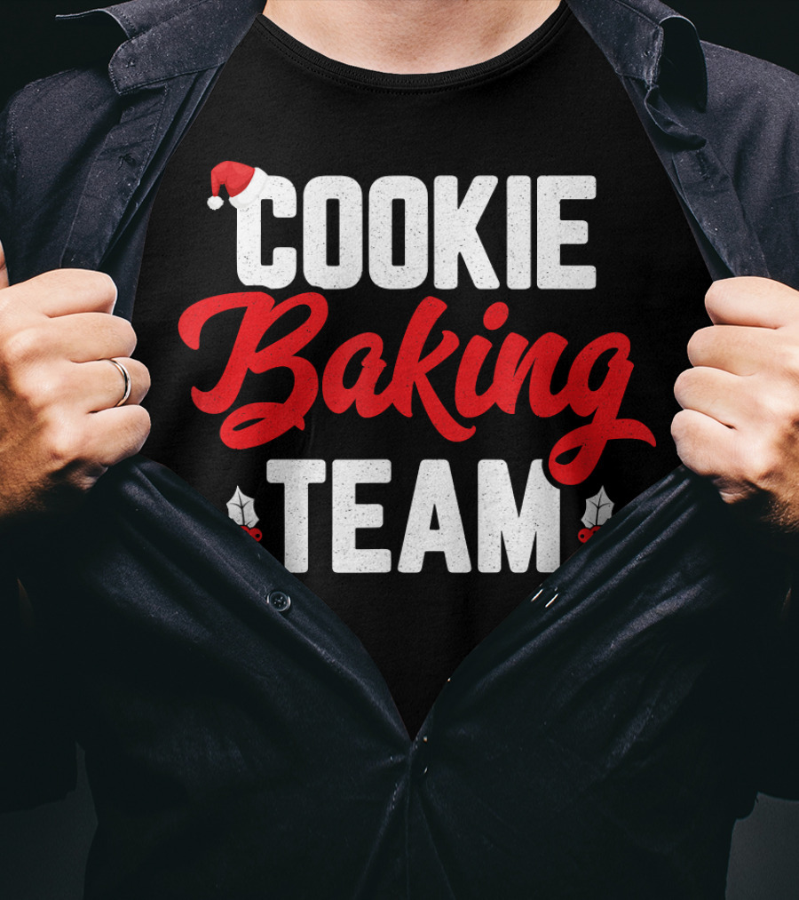 Cookie Baking Team Santa Hat Holly Christmas T-Shirt