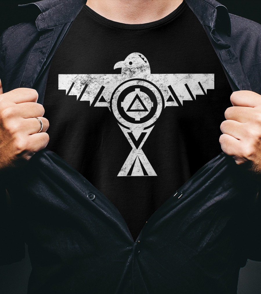Cool Native American Sacred Bird Symbol Thunder Bird Shape T-Shirt