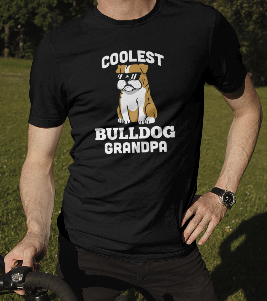 Coolest Bulldog Grandpa Funny English Dog T-Shirt