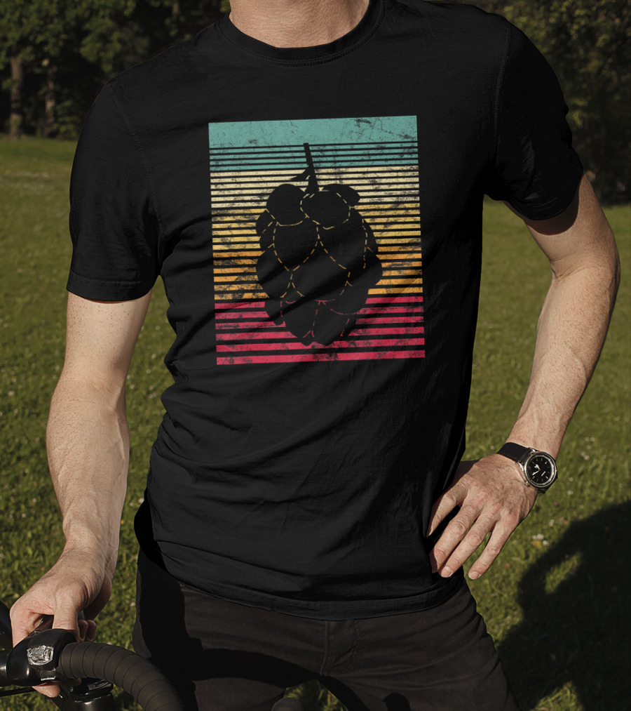 Vintage Hops Leaf Craft Beer Retro Stripes T-Shirt
