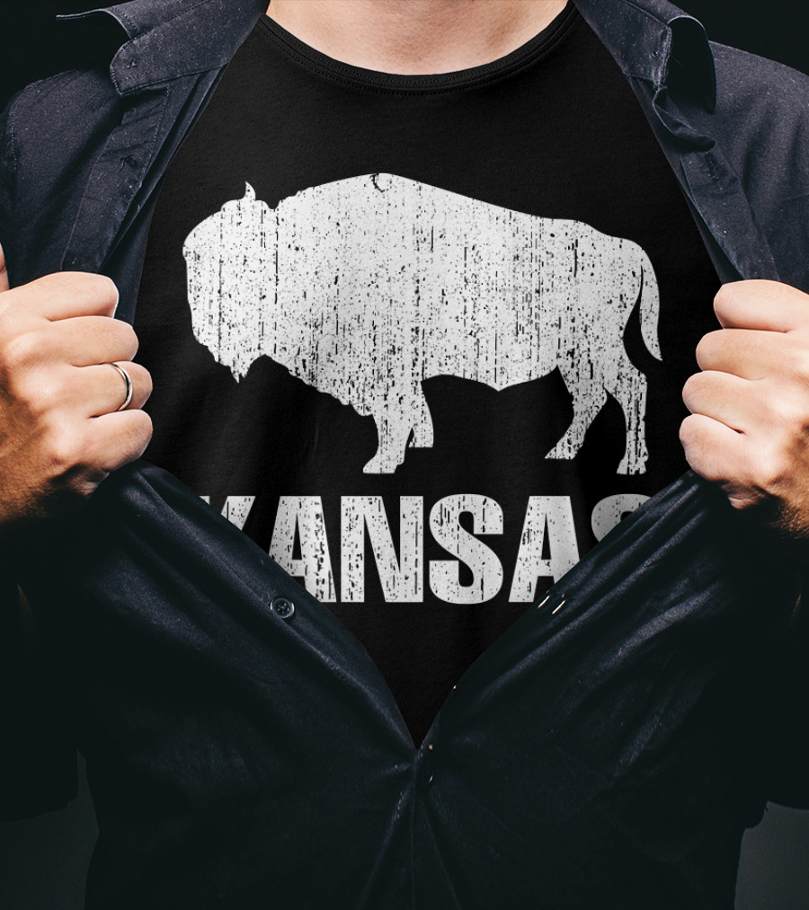 Distressed Kansas State Buffalo T-Shirt