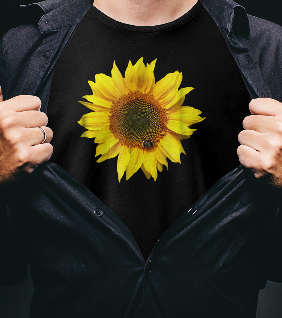 Sunflower With Bee On Petal Flower Nice T-Shirt