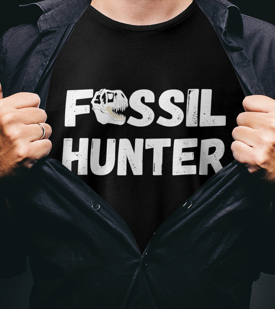 Fossil Hunter Dinosaur Archeology T-Rex Skull T-Shirt