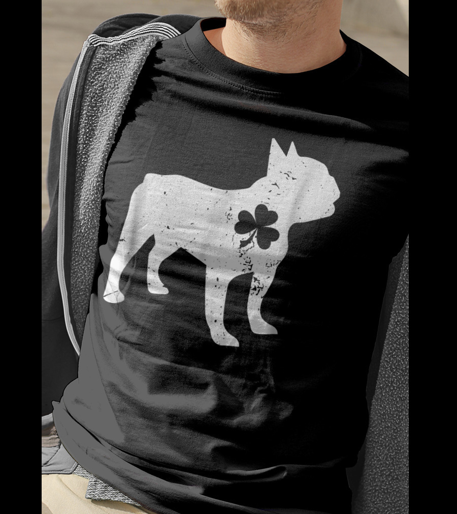 French Bulldog With Shamrock For St Patrick's Day T-Shirt