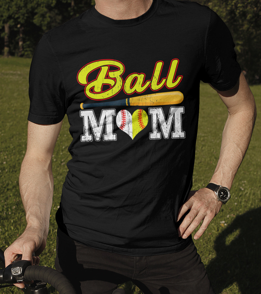Ball Mom Softball Baseball Heart Bat T-Shirt