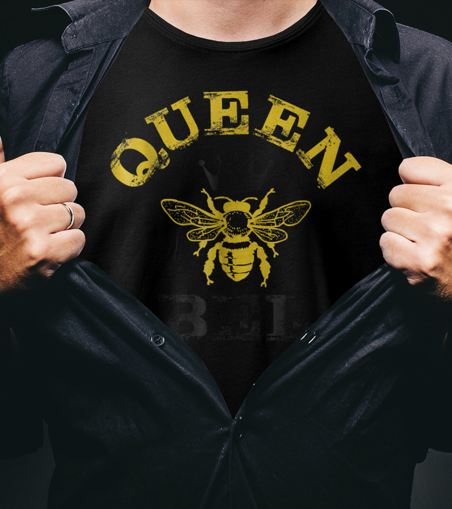 Queen Bee Funny Beekeeping Great T-Shirt