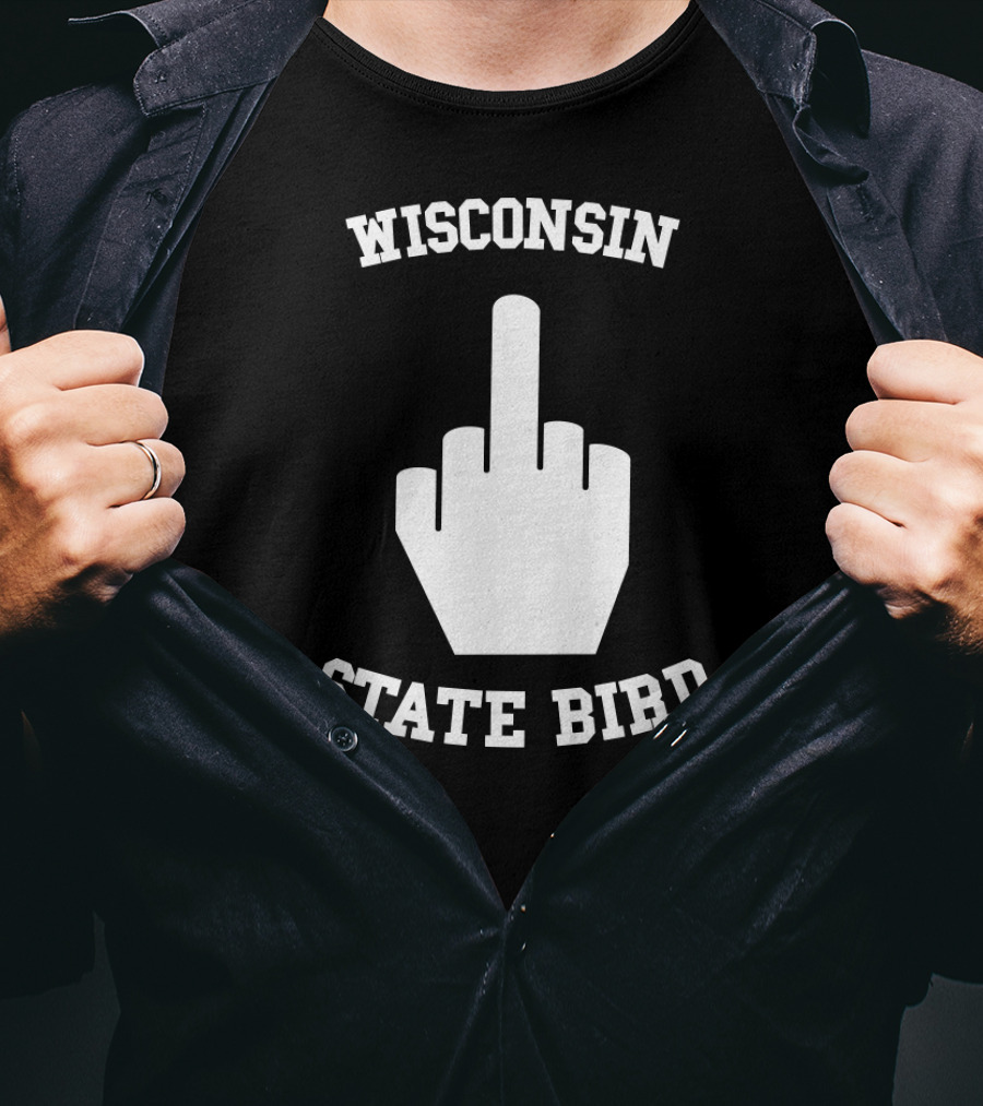 Wisconsin State Bird Funny Joke Flipping Off Iconic Gesture T-Shirt