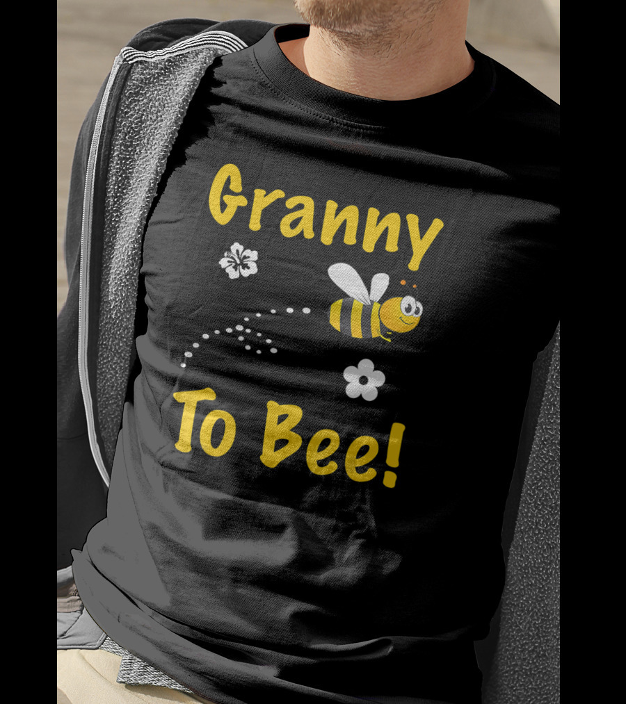 Granny To Bee Granny Bee Flowers T-Shirt