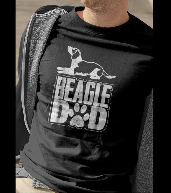 I'm A Beagle Dad Funny Dog Beagle Dad Paw Prints T-Shirt