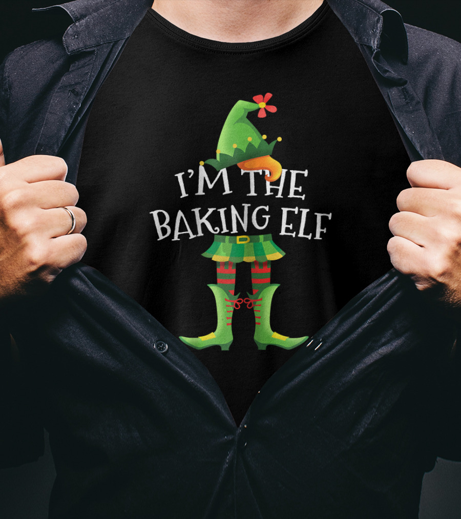 I'M THE BAKING ELF Green Hat Striped Socks And Boots T-Shirt