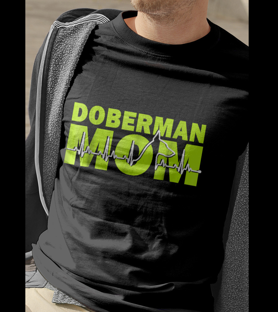 DOBERMAN MOM Heartbeat Dog T-Shirt