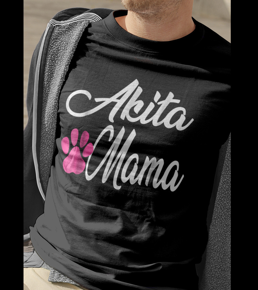 Akita Mama Paw Print Love T-Shirt