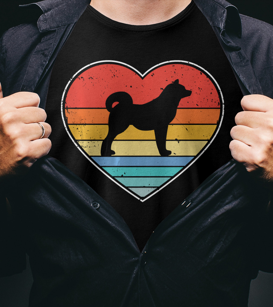 Akita Inu Dog Heart Retro Vintage Stripes T-Shirt