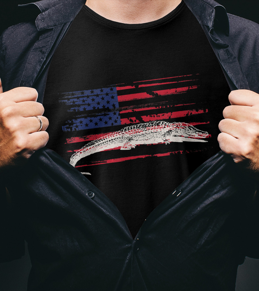 American Flag Alligator Crocodile USA T-Shirt