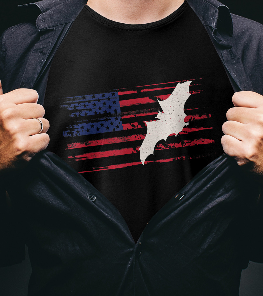 US American Flag Bat Silhouette Patriotic Flying Animal T-Shirt