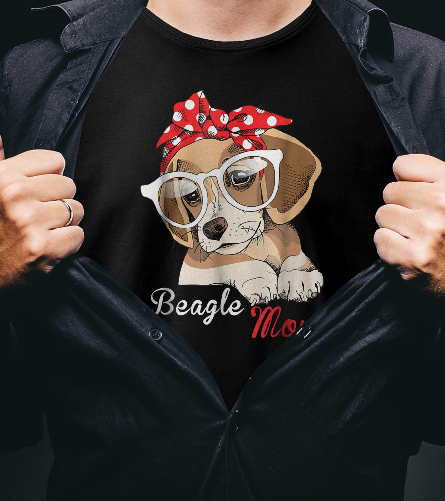 Beagle Mom Cute Beagle Dog With Glasses And Red Polka Dot Bow T-Shirt