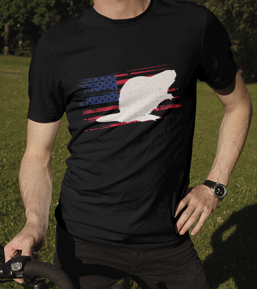 Beaver Silhouette Over Distressed US American Flag Rodent T-Shirt