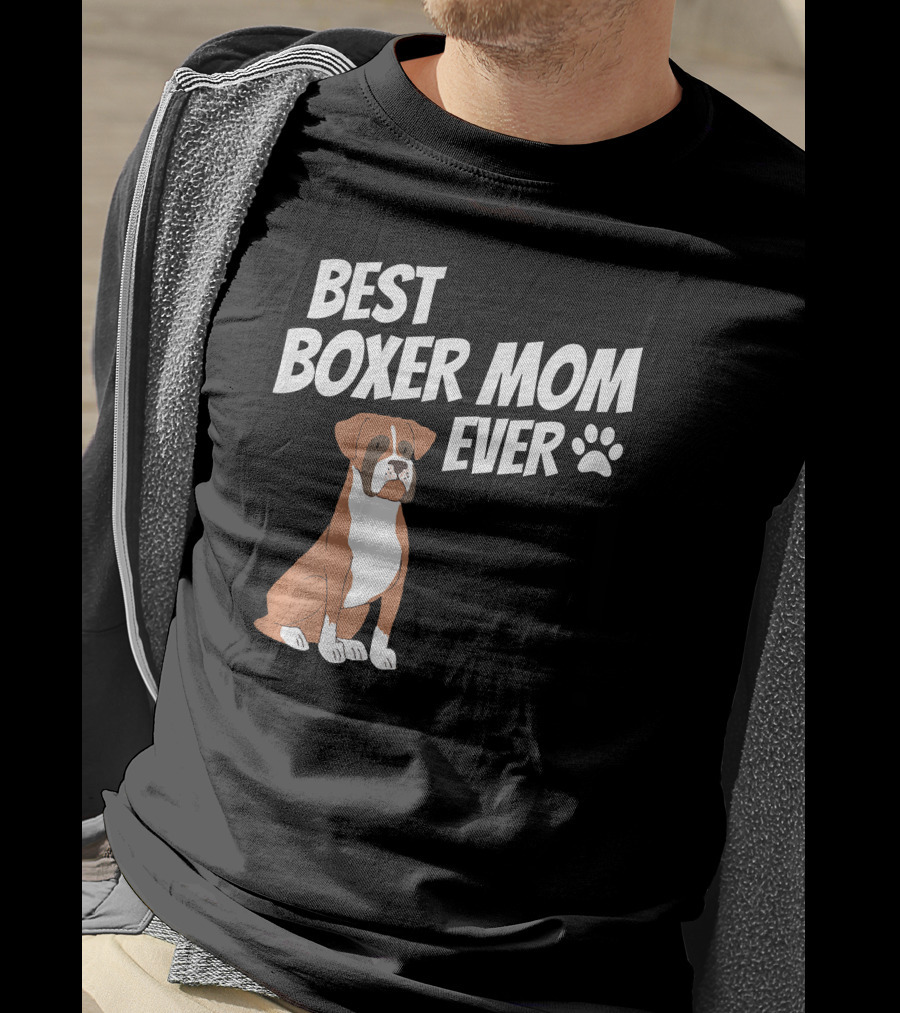 Best Boxer Mom Ever With Cute Dog And Paw Prints T-Shirt