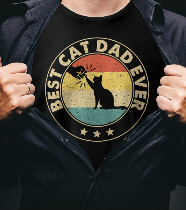 Best Cat Dad Ever Retro Cat Lovers Fist Bump Vintage Stripes T-Shirt