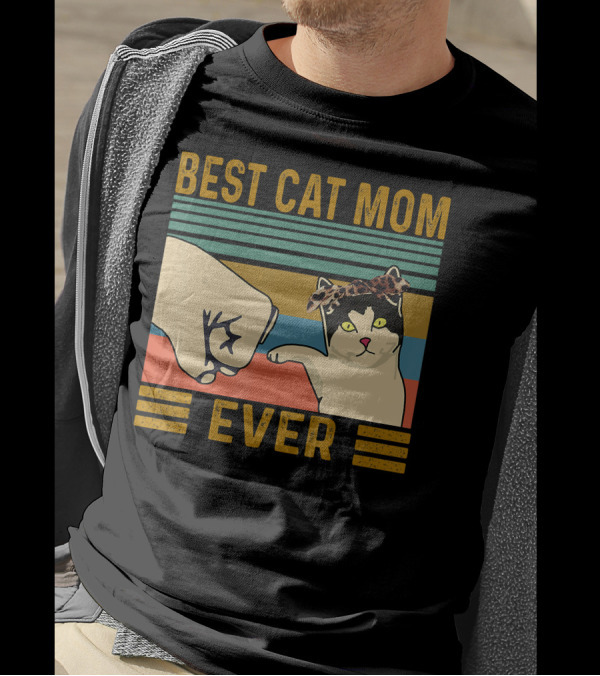 Best Cat Mom Ever Fist Bump Vintage Retro Cat With Headband T-Shirt