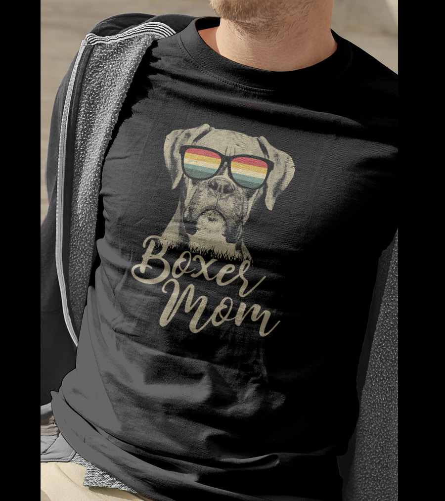 Boxer Mom Funny Boxer Dog With Colorful Sunglasses T-Shirt