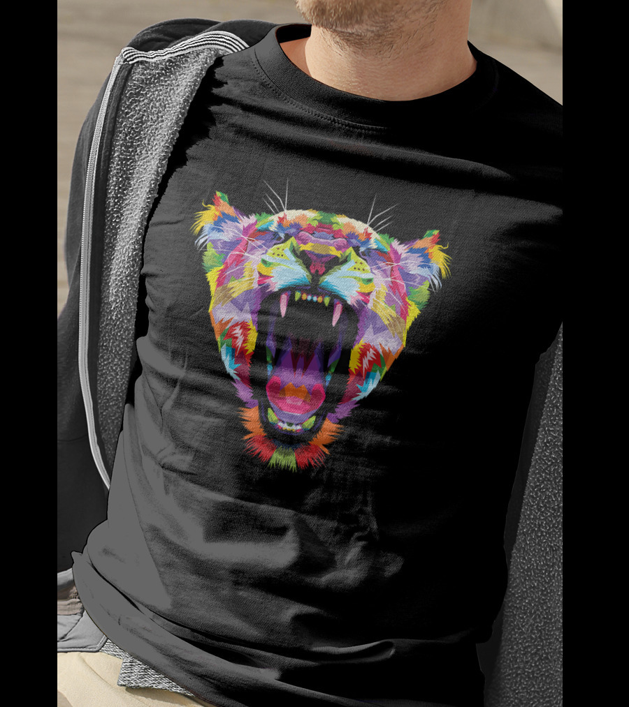 Tiger Colorful Angry Tiger's Head Geo Vibrant Geometric Roaring Tiger T-Shirt
