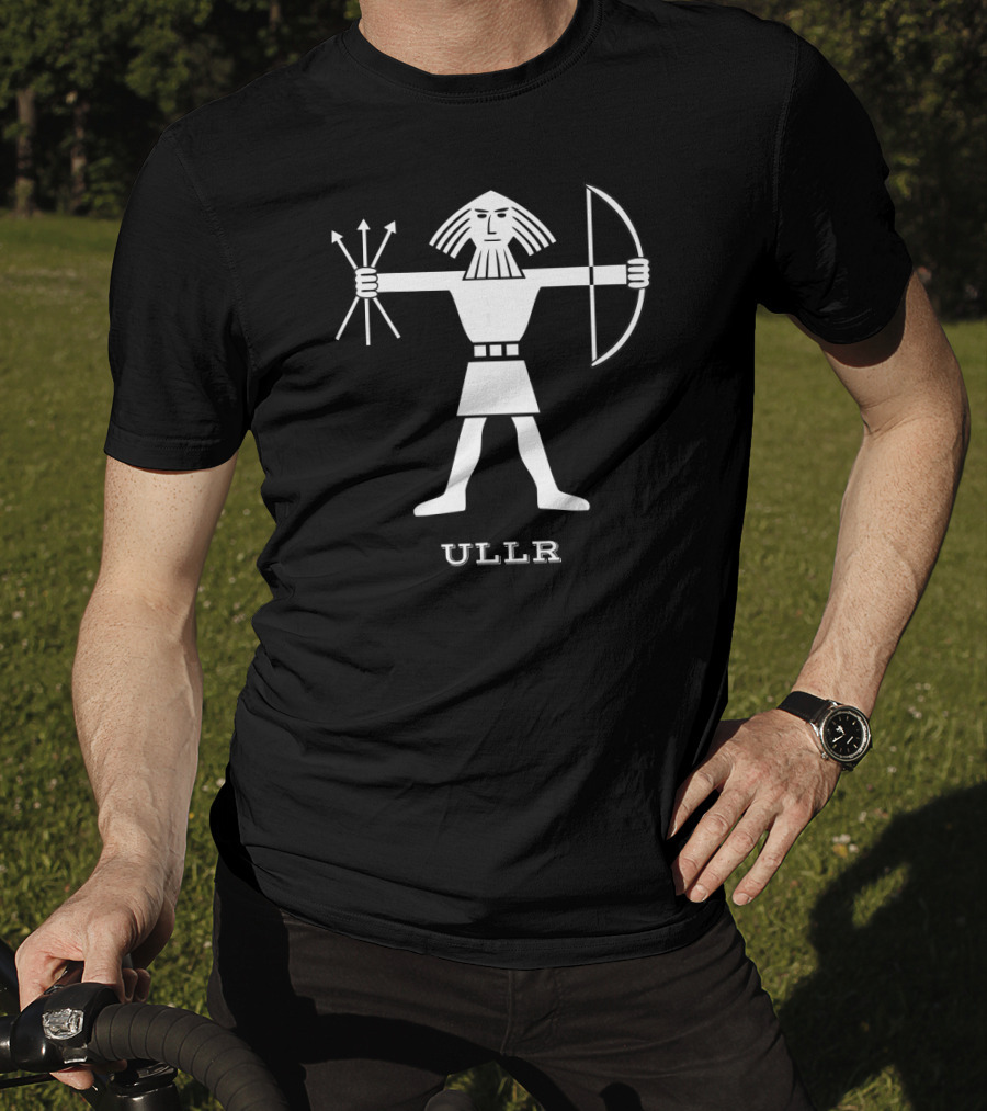ULLR Norse Viking God Of Archery And Skiing Bow And Arrows T-Shirt