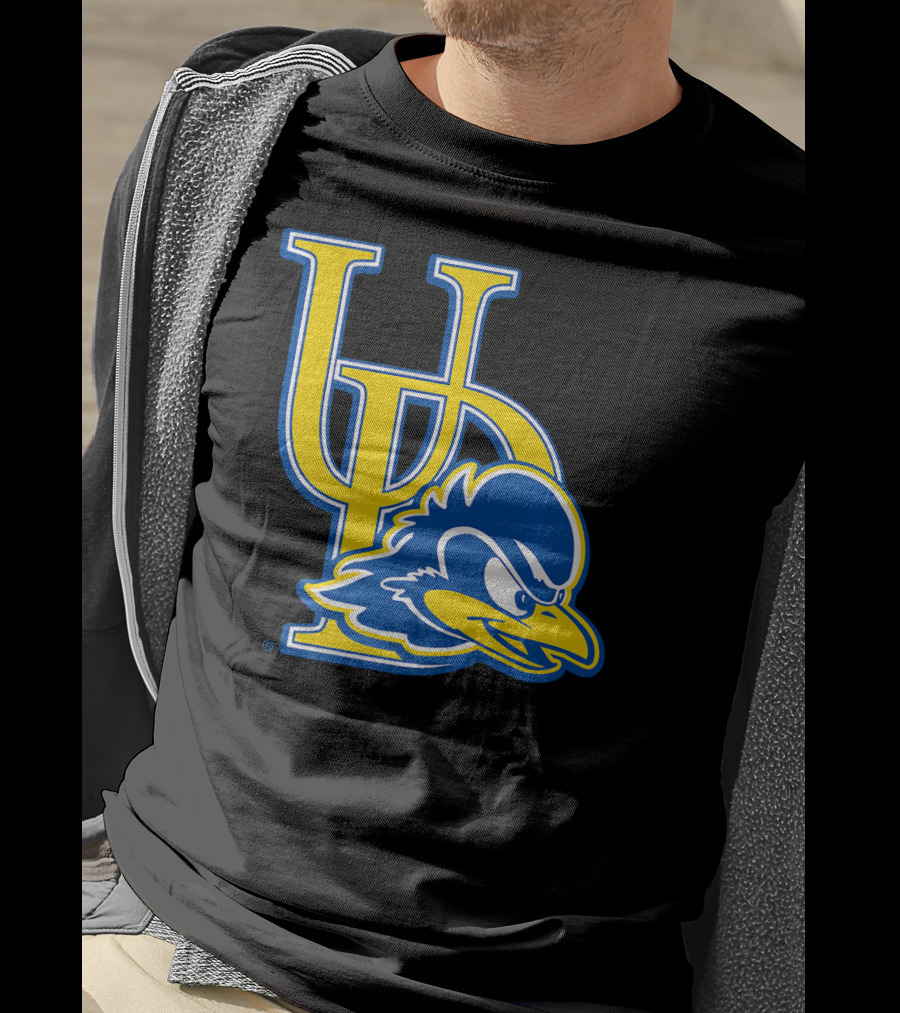 University Of Delaware Blue Hens Logo PPDEL11 T-Shirt