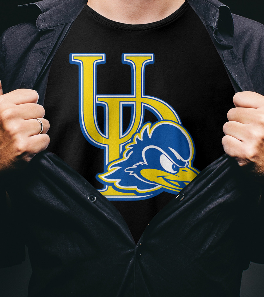 University Of Delaware Blue Hens Logo PPDEL11 T-Shirt