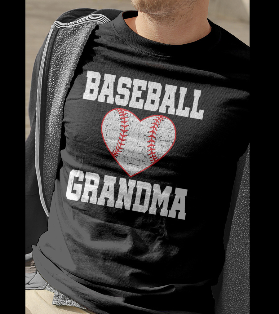 Baseball Grandma Vintage Heart T-Shirt