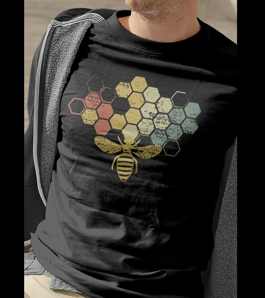 Vintage Beekeeper Honey Bee Retro Hexagonal Honeycomb T-Shirt