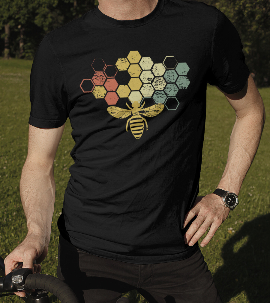 Vintage Beekeeper Honey Bee Retro Hexagonal Honeycomb T-Shirt