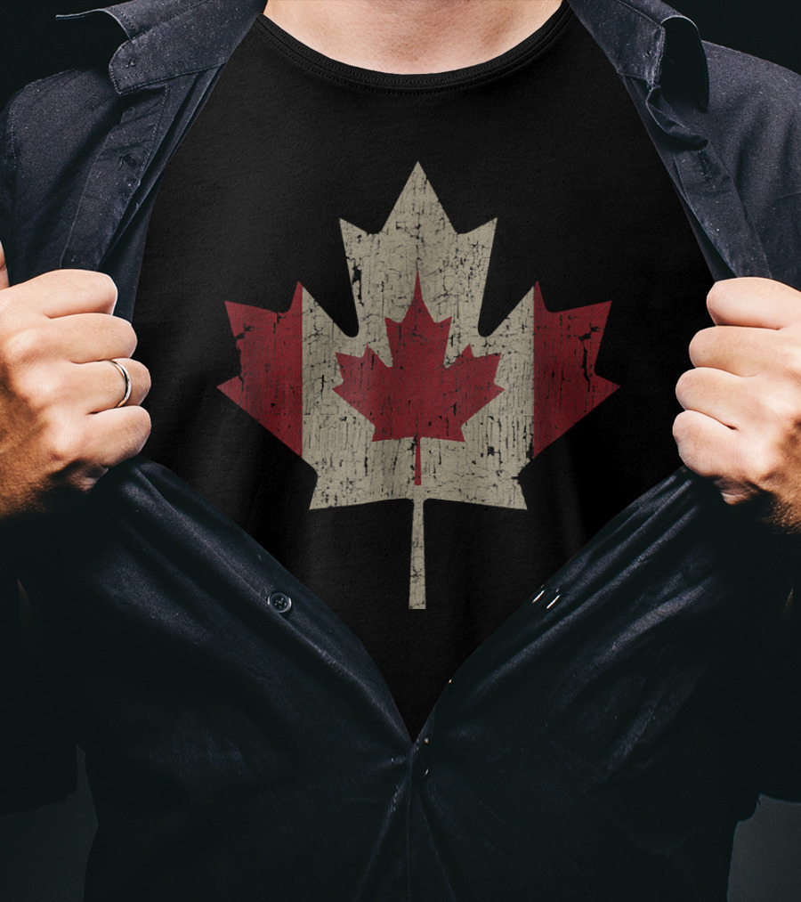 Vintage Canada Flag Maple Leaf Canadian Heritage T-Shirt