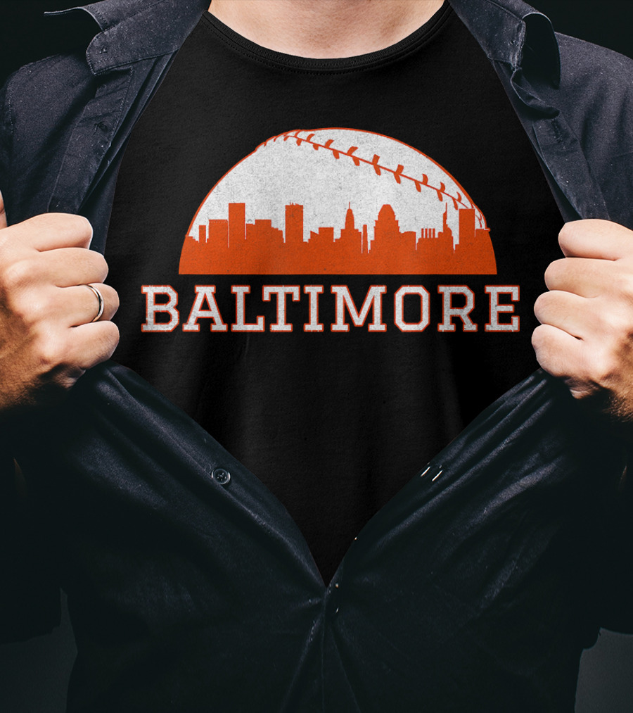 Baltimore Vintage Skyline With Baseball T-Shirt