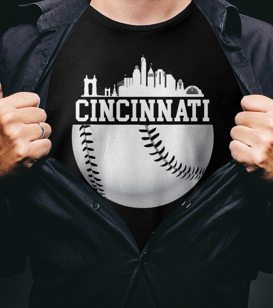 Cincinnati Skyline Baseball Vintage Downtown Cityscape T-Shirt
