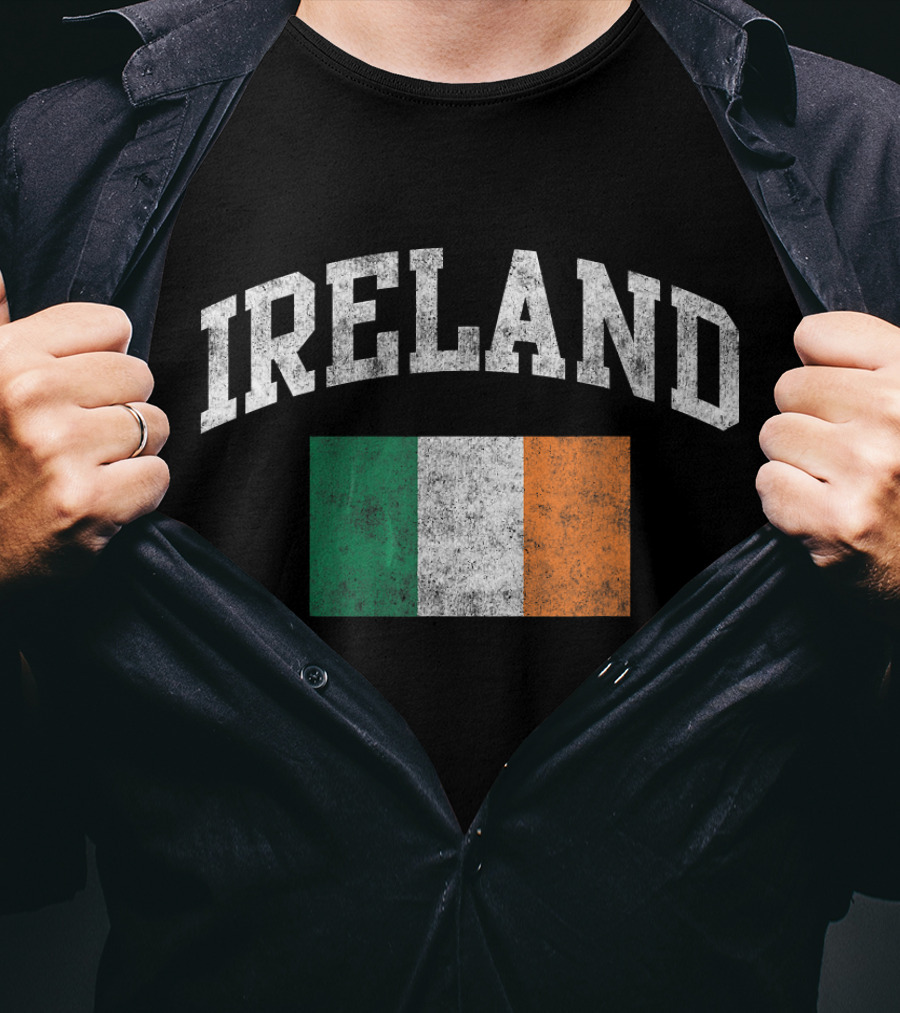 Vintage Ireland Irish Flag Green St. Patrick's Day T-Shirt