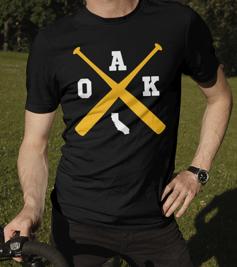 Vintage Oakland OAK State Baseball Bats California T-Shirt
