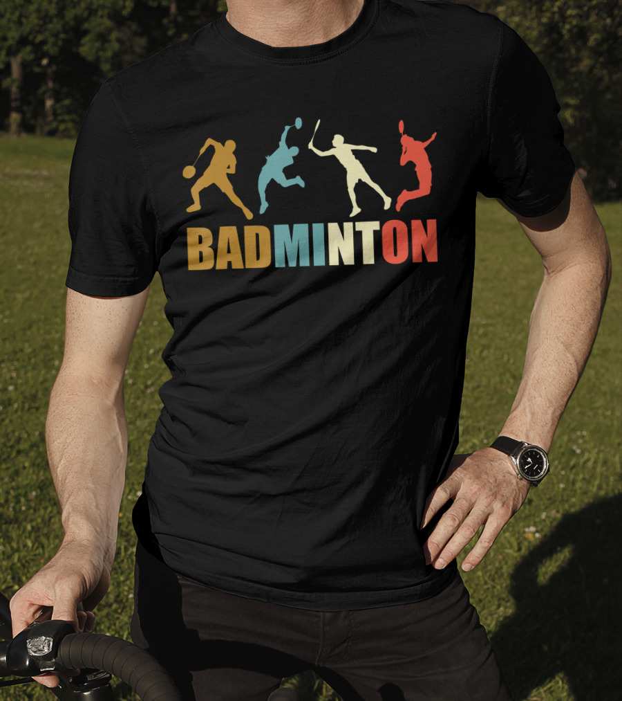 Vintage Style Badminton Mom 70s Badminton Sports T-Shirt