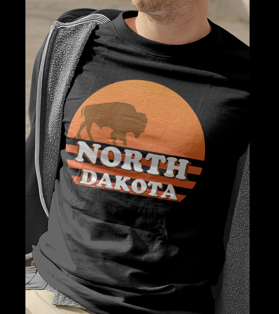 North Dakota Vintage 70s 80s Sunset Buffalo T-Shirt