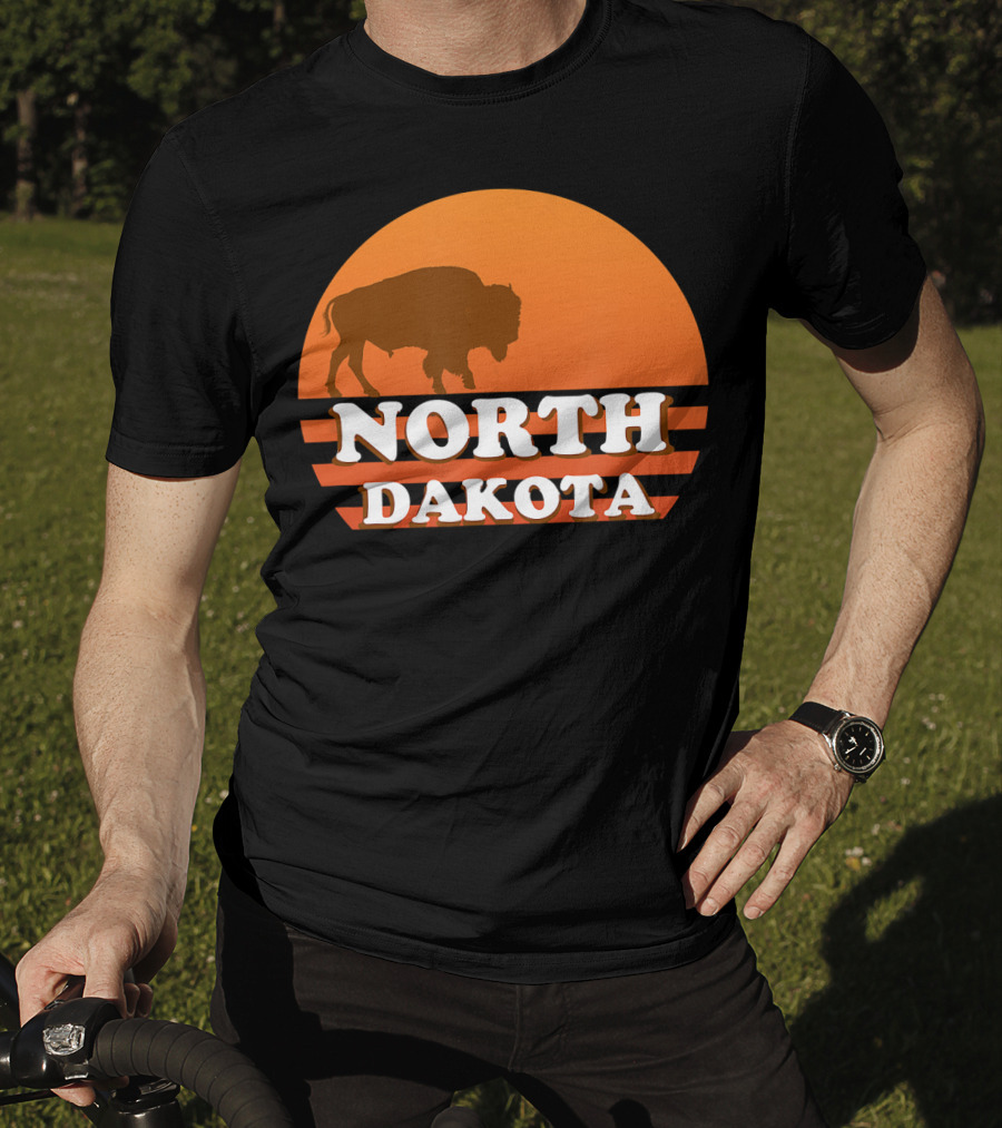 North Dakota Vintage 70s 80s Sunset Buffalo T-Shirt