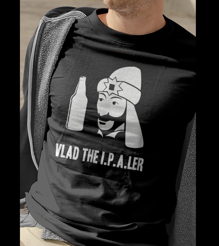 Vlad The I.P.A.er Funny Halloween Dracula Craft Beer Dr T-Shirt